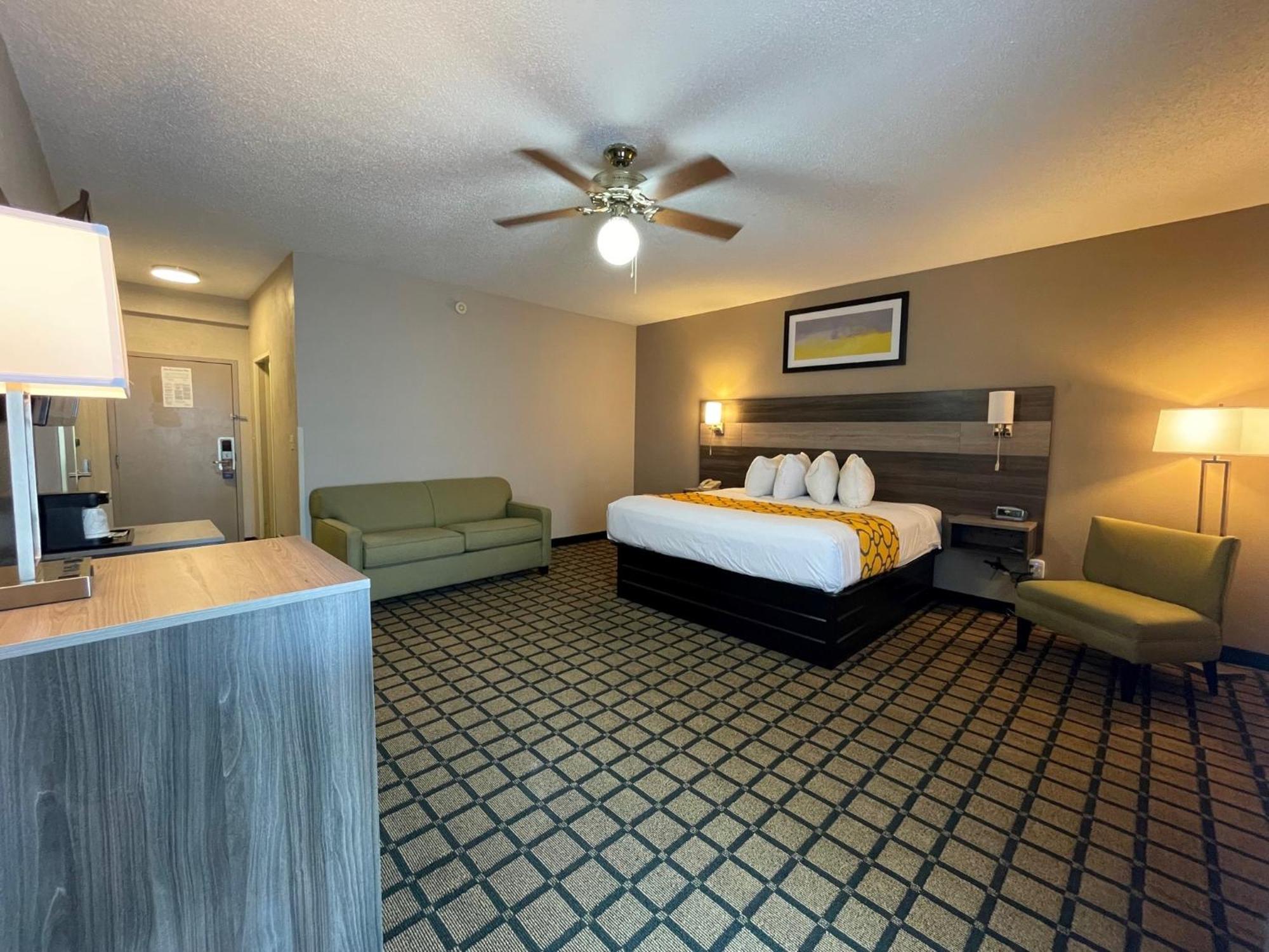 Baymont By Wyndham West Plains Hotel Exterior foto